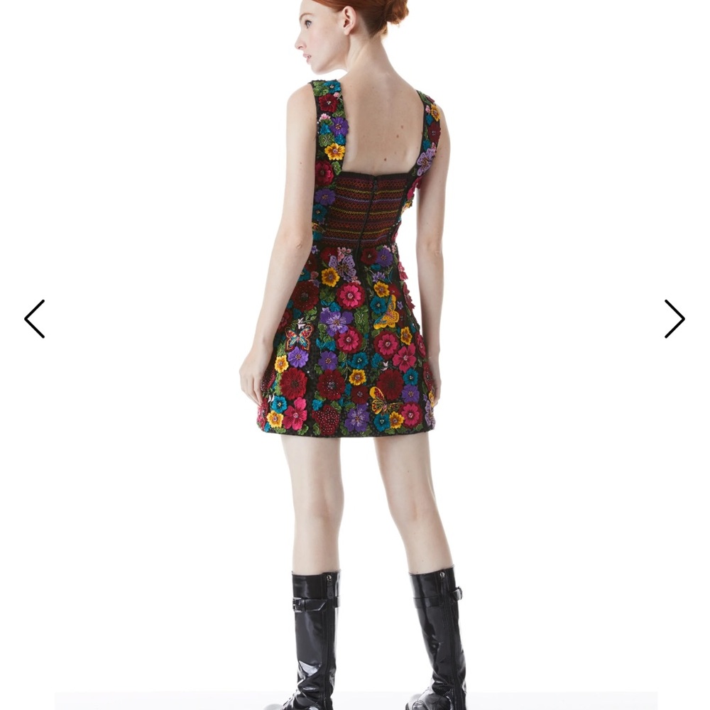 Alice and Olivia LINDSEY EMBROIDERED POUF DRESS size 4 dress - Picture 2 of 3